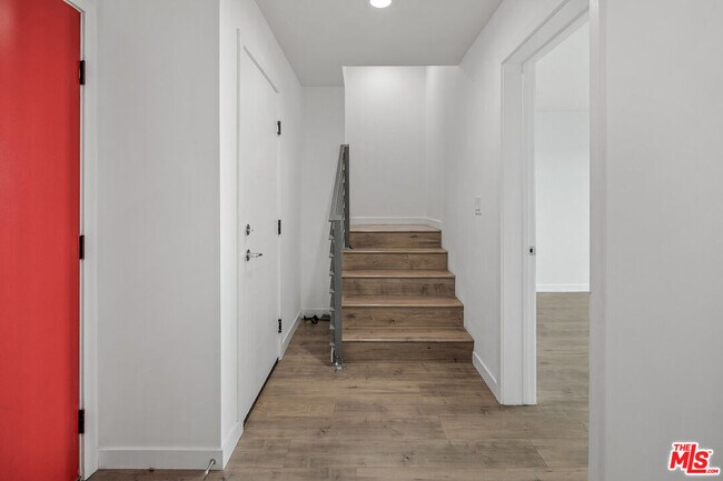 Building Photo - 6611 Leland Way