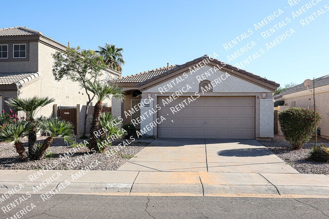 Building Photo - 13593 W Desert Flower Dr