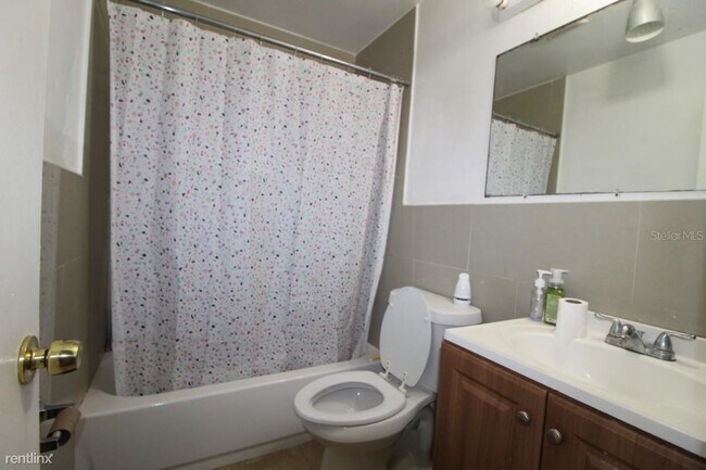 Building Photo - 3 br, 2 bath House - 542 71St Avenue N