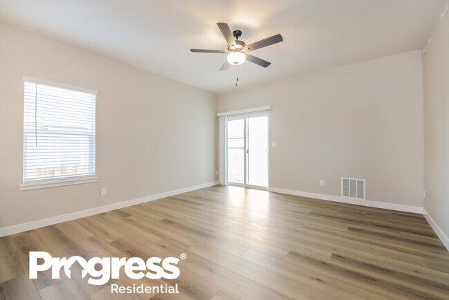 Building Photo - 9462 Truckee Ct