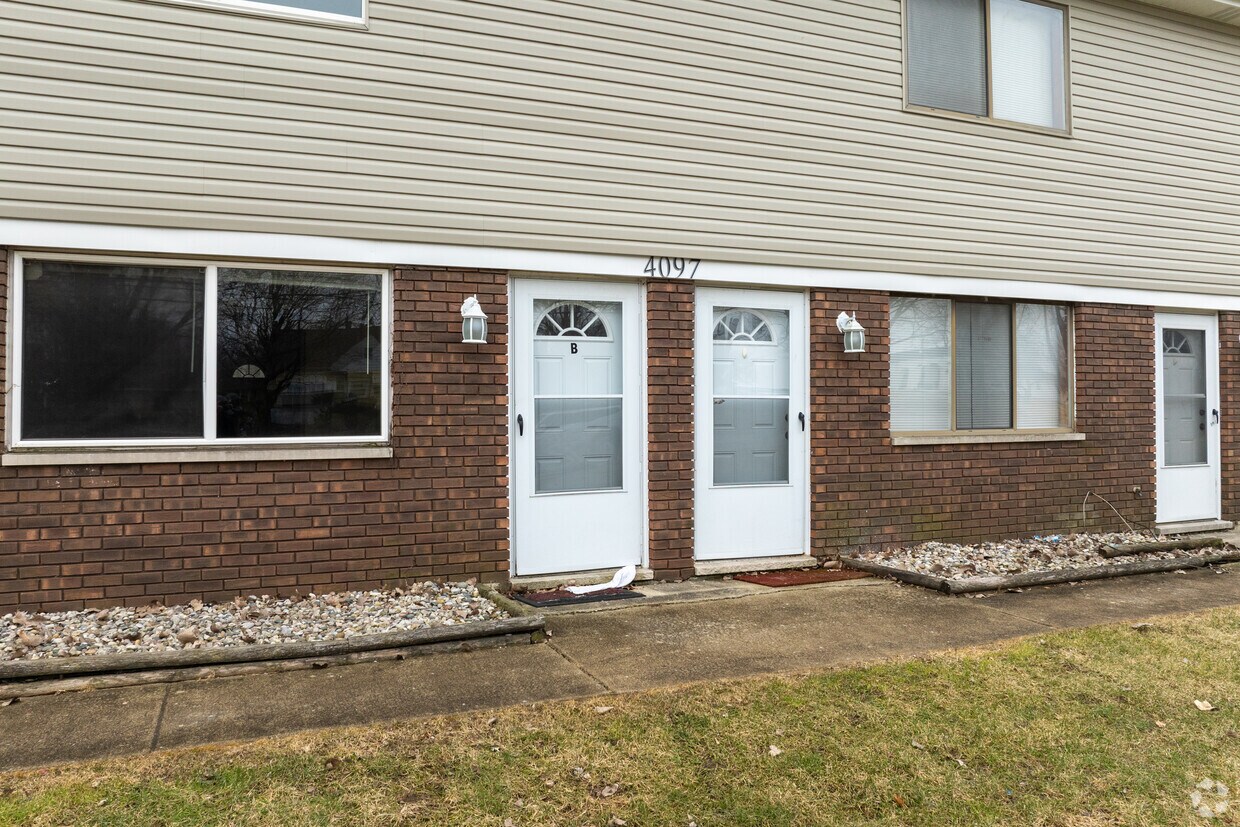 Entrada - Merrillville 4 Plexes