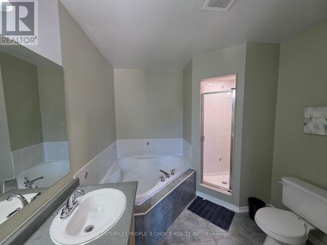 Building Photo - 11 Citronella Ln