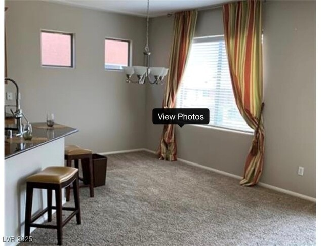 Foto del edificio - 7439 Calzado Dr