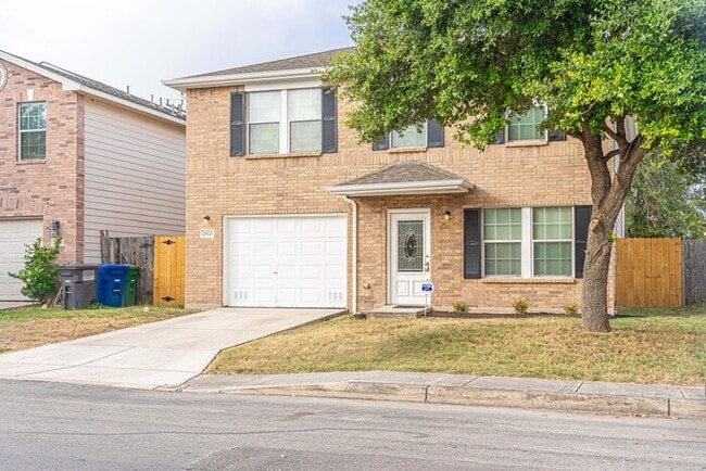 Building Photo - 2402 Mission Ct San Antonio TX 78223