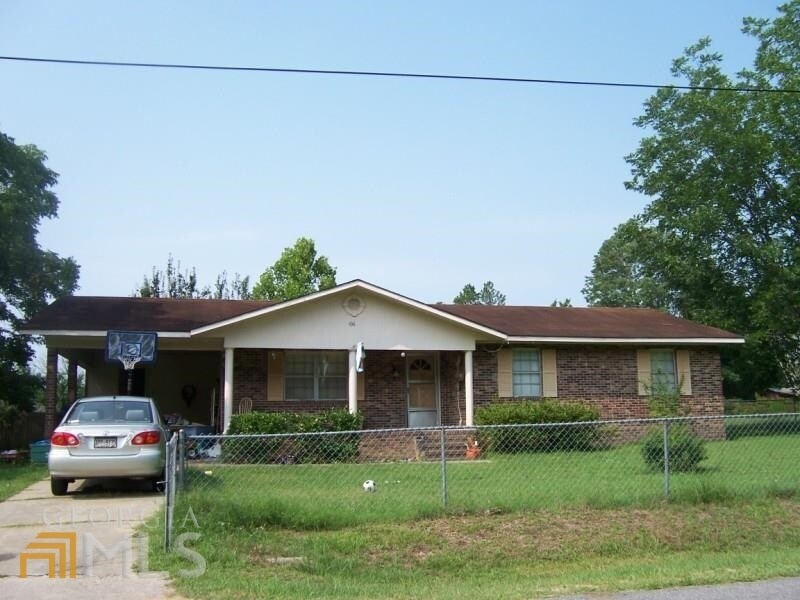 Primary Photo - 436 Johnson St