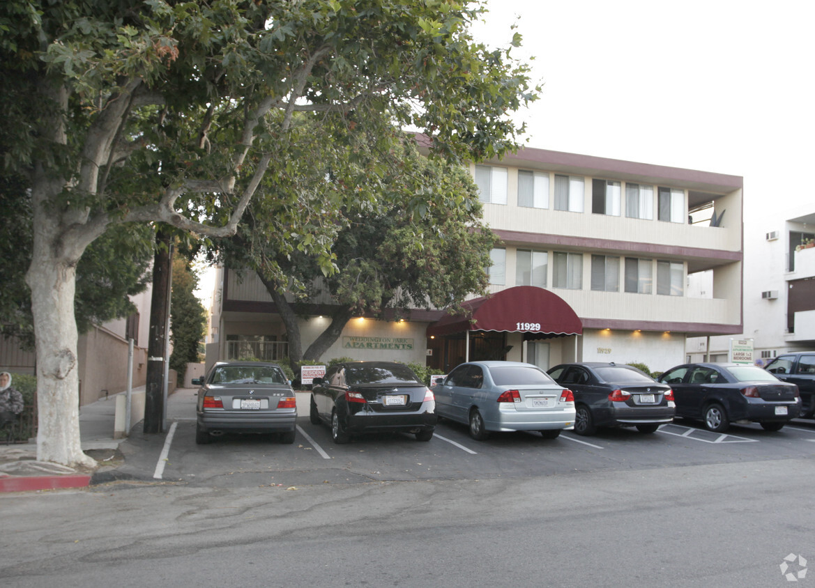 Building Photo - Weddington Park Apartments