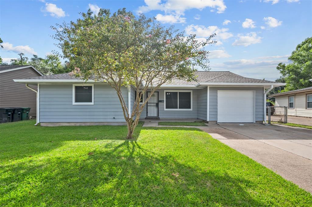 Primary Photo - 10206 Alta Loma Way