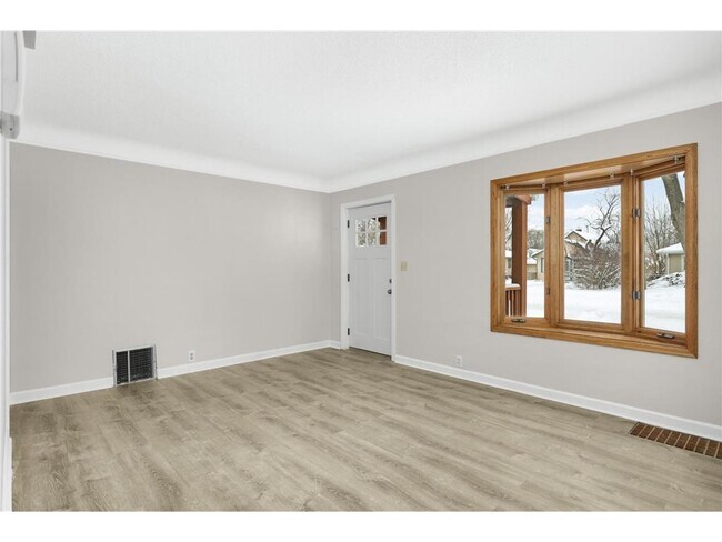 Building Photo - 3744 Perry Ave N