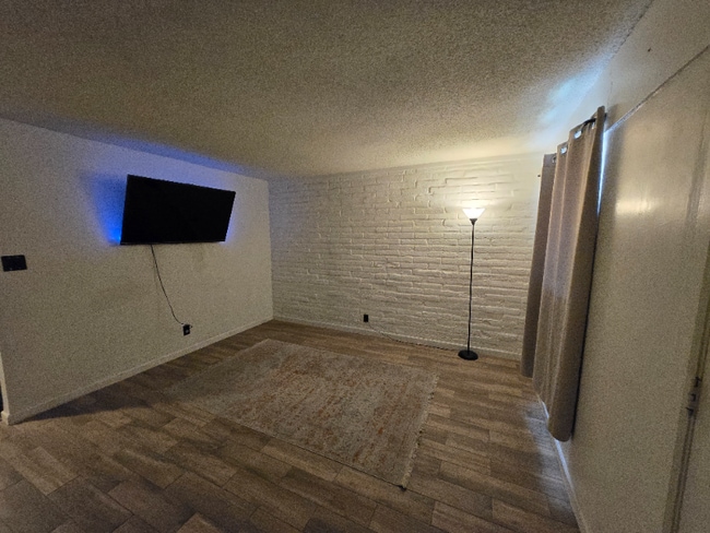 Photo - 42 W 7th St Apartment