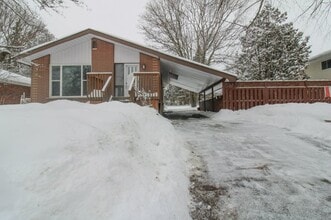 Building Photo - 13 Beechwood Dr