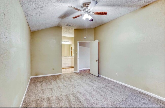 Building Photo - 10579 Twilight Moon Dr
