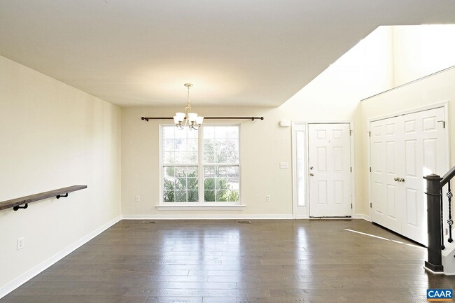 Building Photo - 115 Reedy Creek Rd