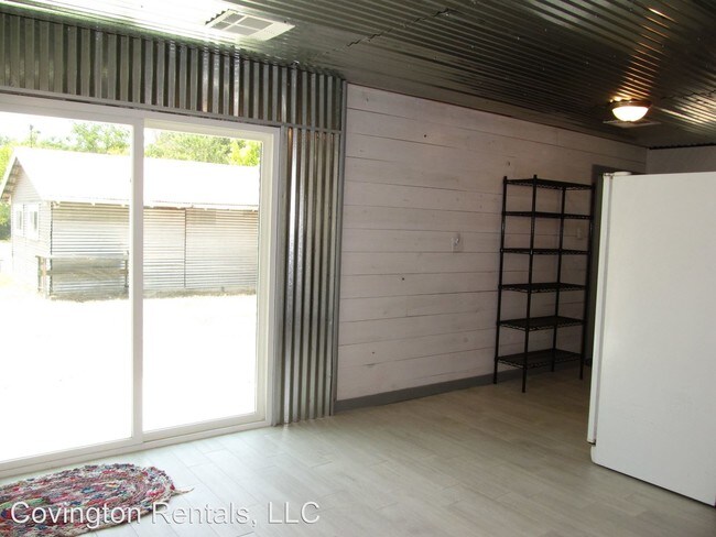 Building Photo - 1 br, 1 bath House - 320 N Pearl St