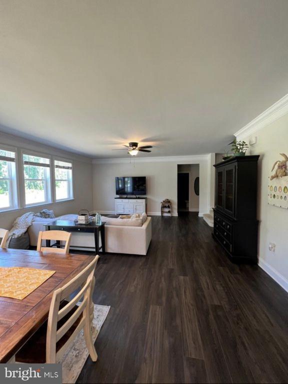 Foto del edificio - 111 Zoe Wy