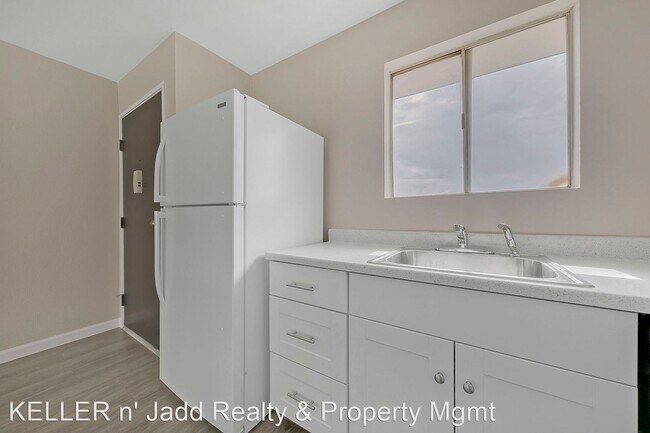 Building Photo - 2 br, 2 bath House - 5408 SWENSON ST #2