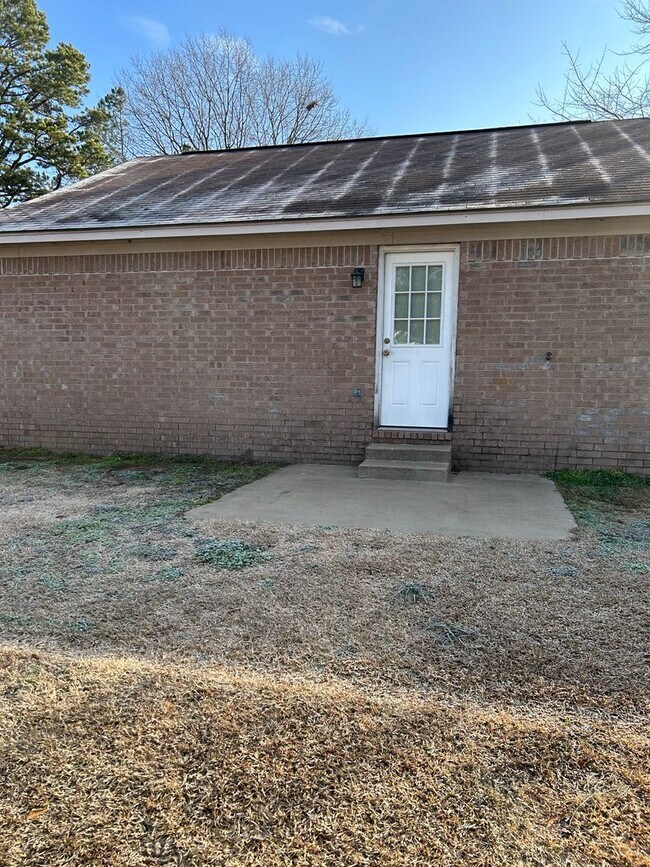 Foto del edificio - 904 E 5th St