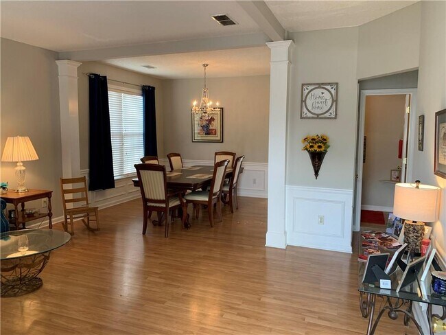 Foto del edificio - 4412 Shillham Ct