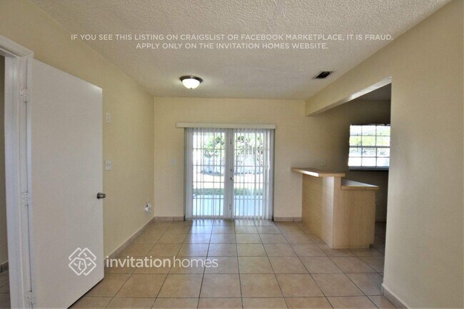 Building Photo - 4921 NW 170th St