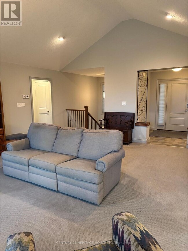 Photo du bâtiment - 42267 Southdale Line