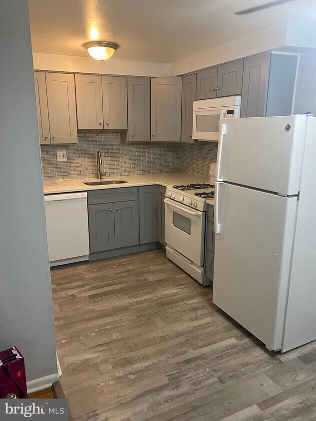 3277 Morrell Ave, Philadelphia, PA 19114 Townhome Rentals in