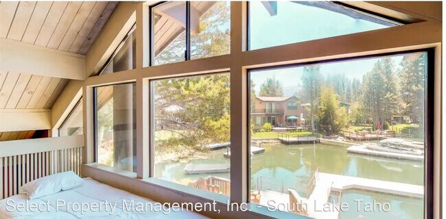 Foto del edificio - 5 br, 3 bath House - 2210 Inverness Dr