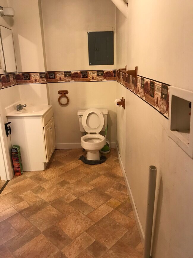 1/2 bath/laundry room - 2130 Hare Rd