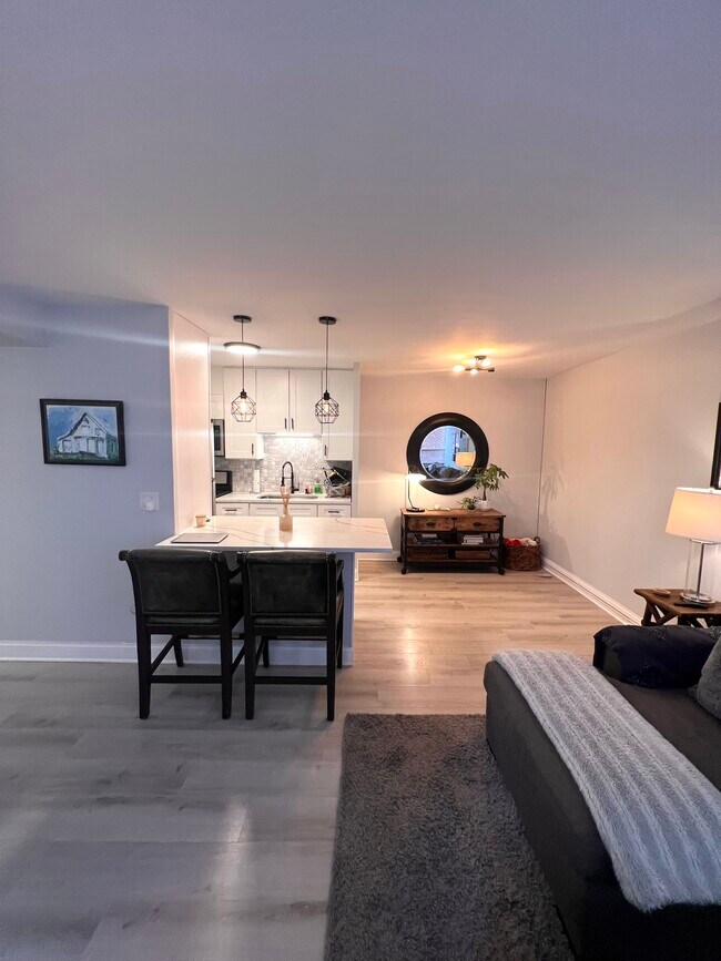 Foto del edificio - 3950 N Lake Shore Dr