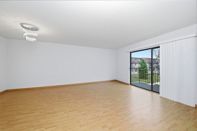 Foto del edificio - 9803 Bianco Terrace