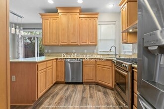 Building Photo - 12547 SW Canvasback Way