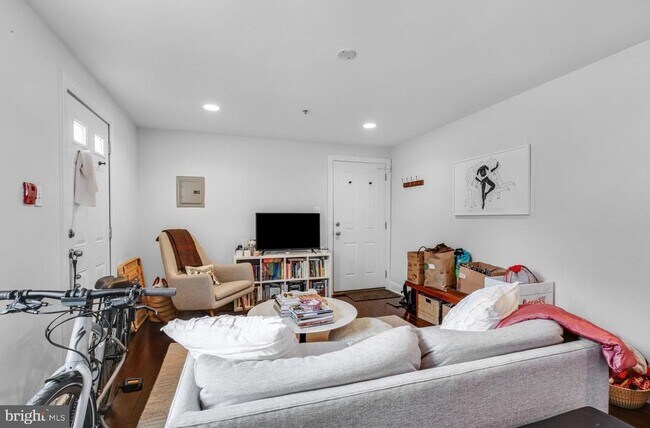 Foto del edificio - 1616 Fairmount Ave