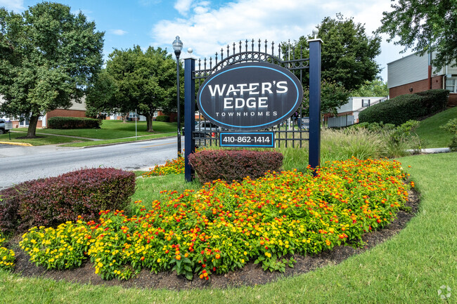 Exterior - Waters Edge Townhomes