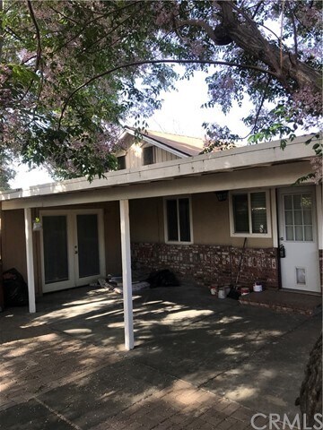 Foto del edificio - 14993 Yucca Ave