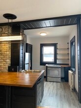 Building Photo - 780 Curfew St