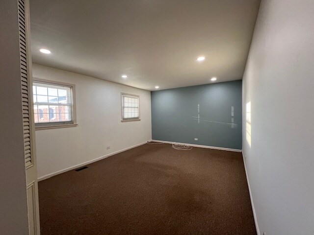 Building Photo - 2140 Rugen Rd
