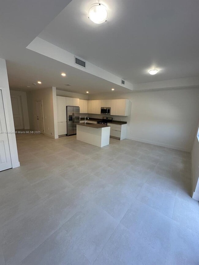 Building Photo - 18987 345 Ter