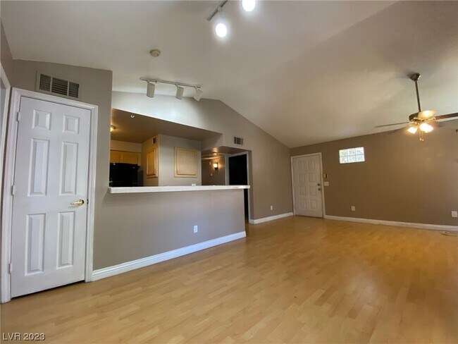 Building Photo - 2251 Wigwam Pkwy