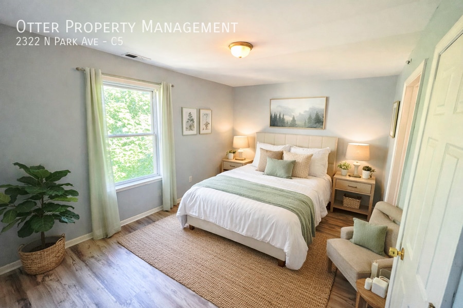 Photo - 2322 N Park Ave-C5