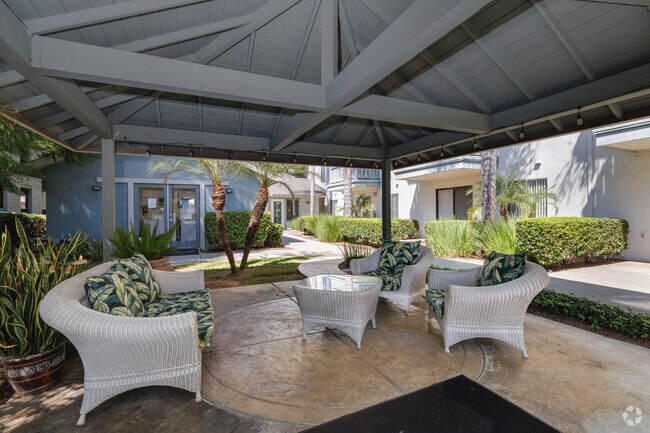 Patio - Summerfield Villas