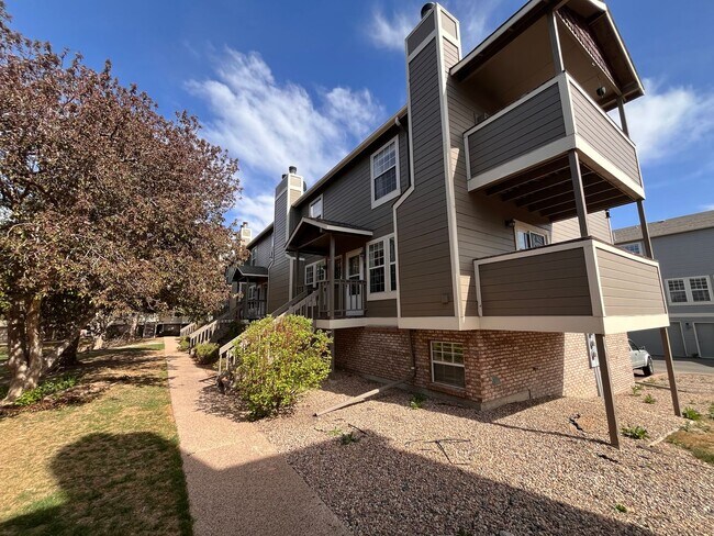 Foto del edificio - Adorable Condo in West Fort Collins