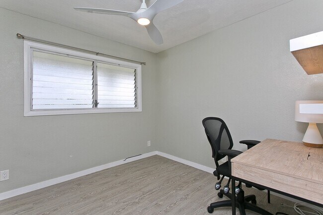 Building Photo - Partially furnished Kailua Home 3bed/2bath...