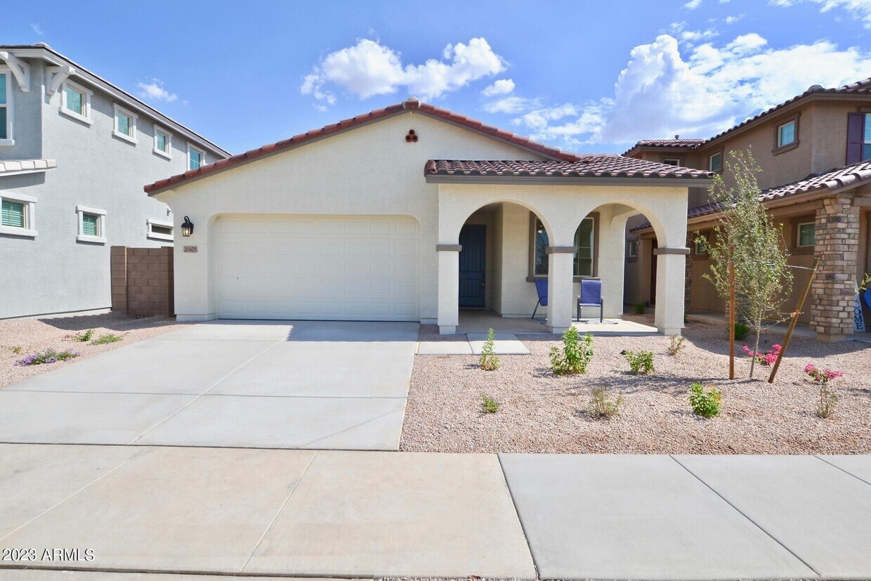 Primary Photo - 20403 E Escalante Ct