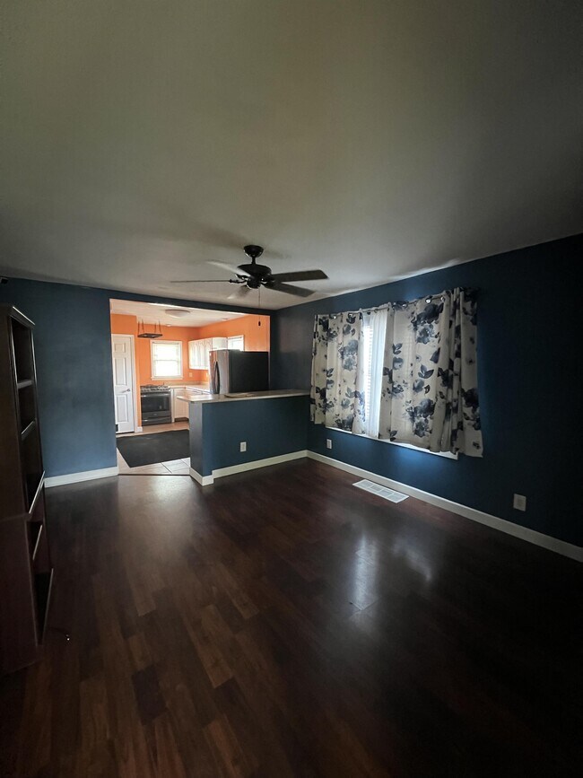 Building Photo - 403 Butler St