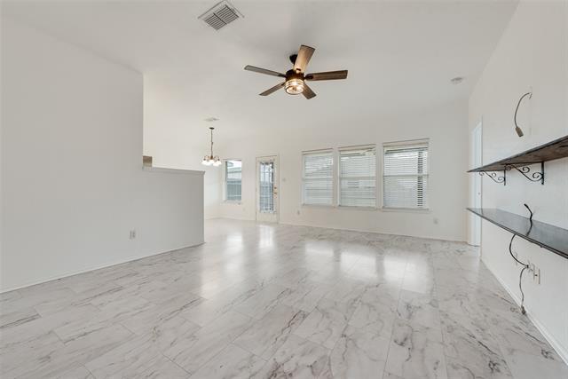 Foto del edificio - 4816 Topaz Ln