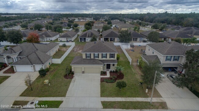 Foto del edificio - 13576 Hunters Point St