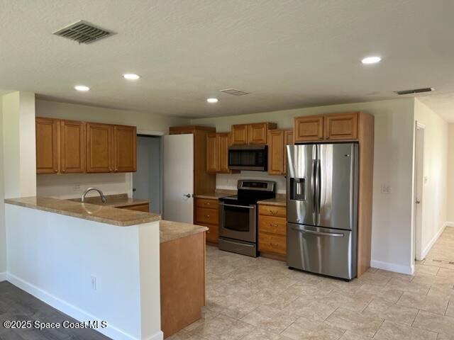 Building Photo - 2125 Windsor Dr