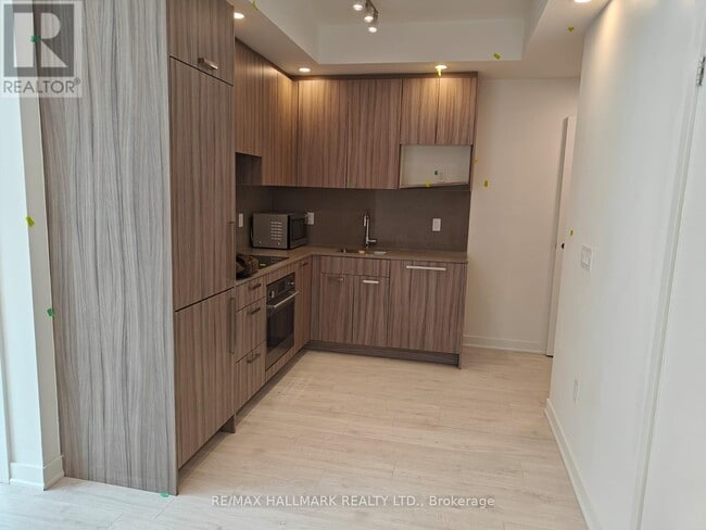 Building Photo - 69 Curlew Dr