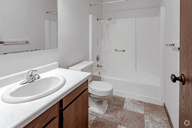 1BR, 1BA Den - Bathroom - Clover Hill Apartments