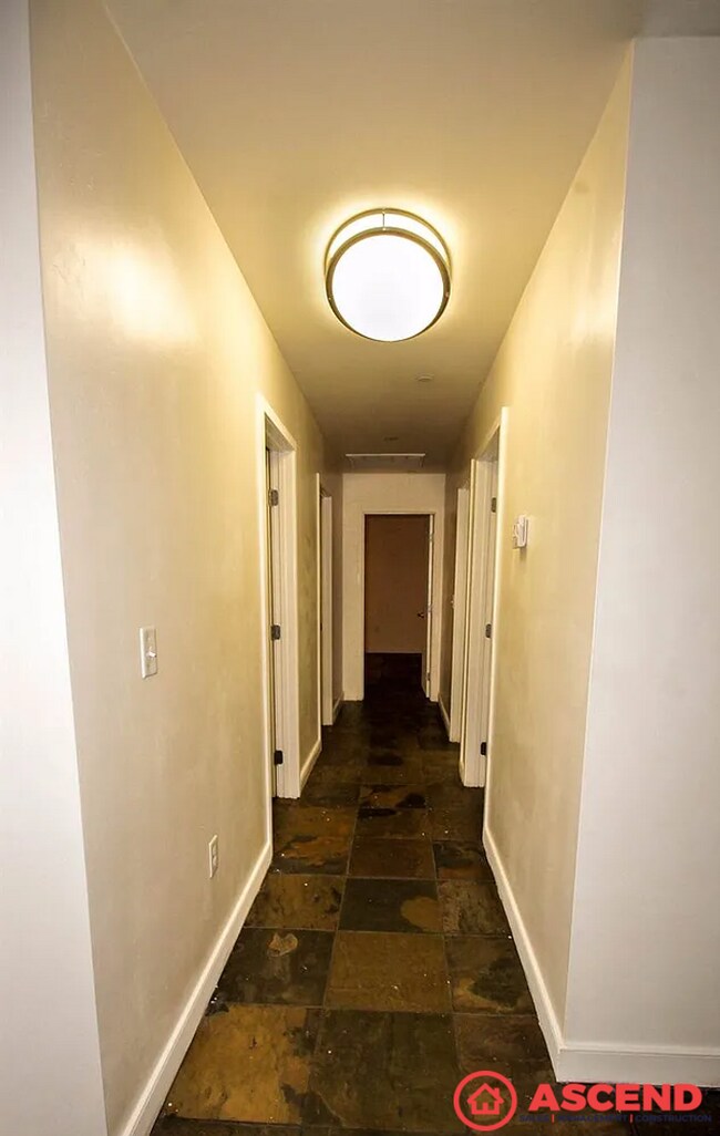 Foto del edificio - 314-316 Harding Ave