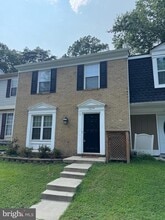 Building Photo - 12224 Nutmeg Ct
