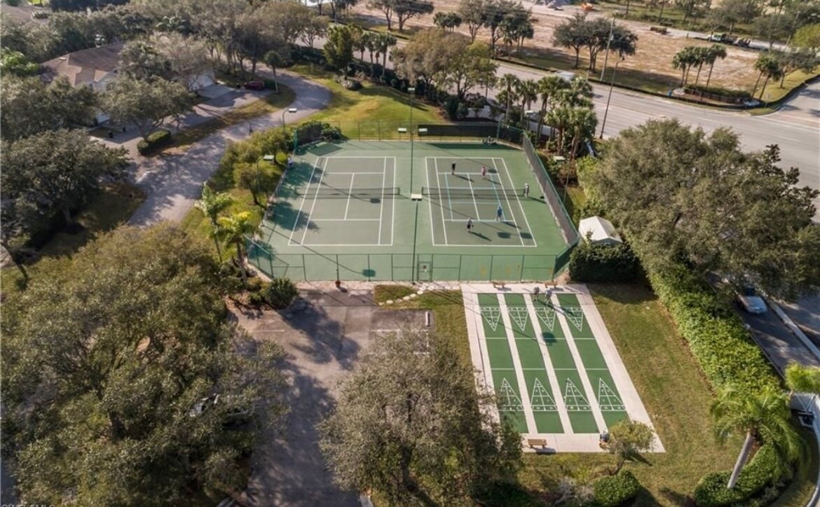 Foto principal - 25727 Lake Amelia Way
